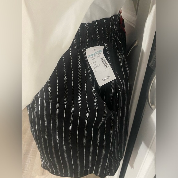 Maurices - Picture 8 of 11